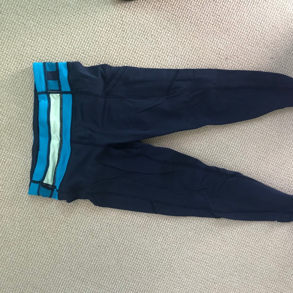 2 pairs of Lulu leggings, galaxy and navy blue (0)
